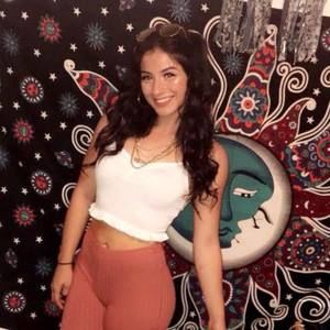 Meet your Posher, Alaniz